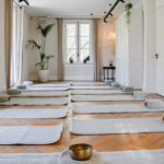 yoga ruimte Hoorneboeg Retreat Wendy Rientjes en Sterre Peters